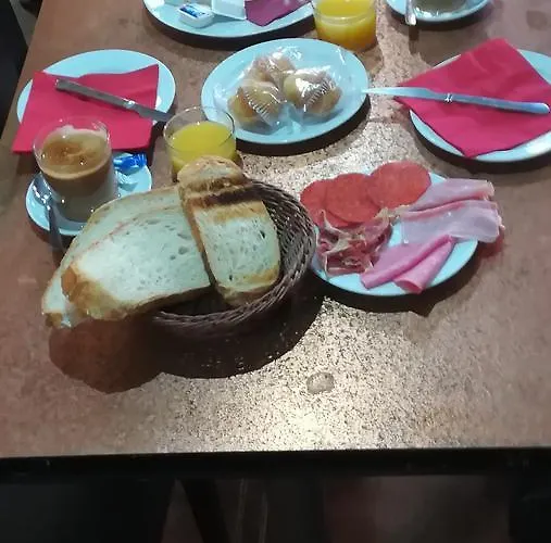 Πανσιόν Restaurante La Diligencia 2*