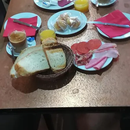 Guest house Restaurante La Diligencia 2*